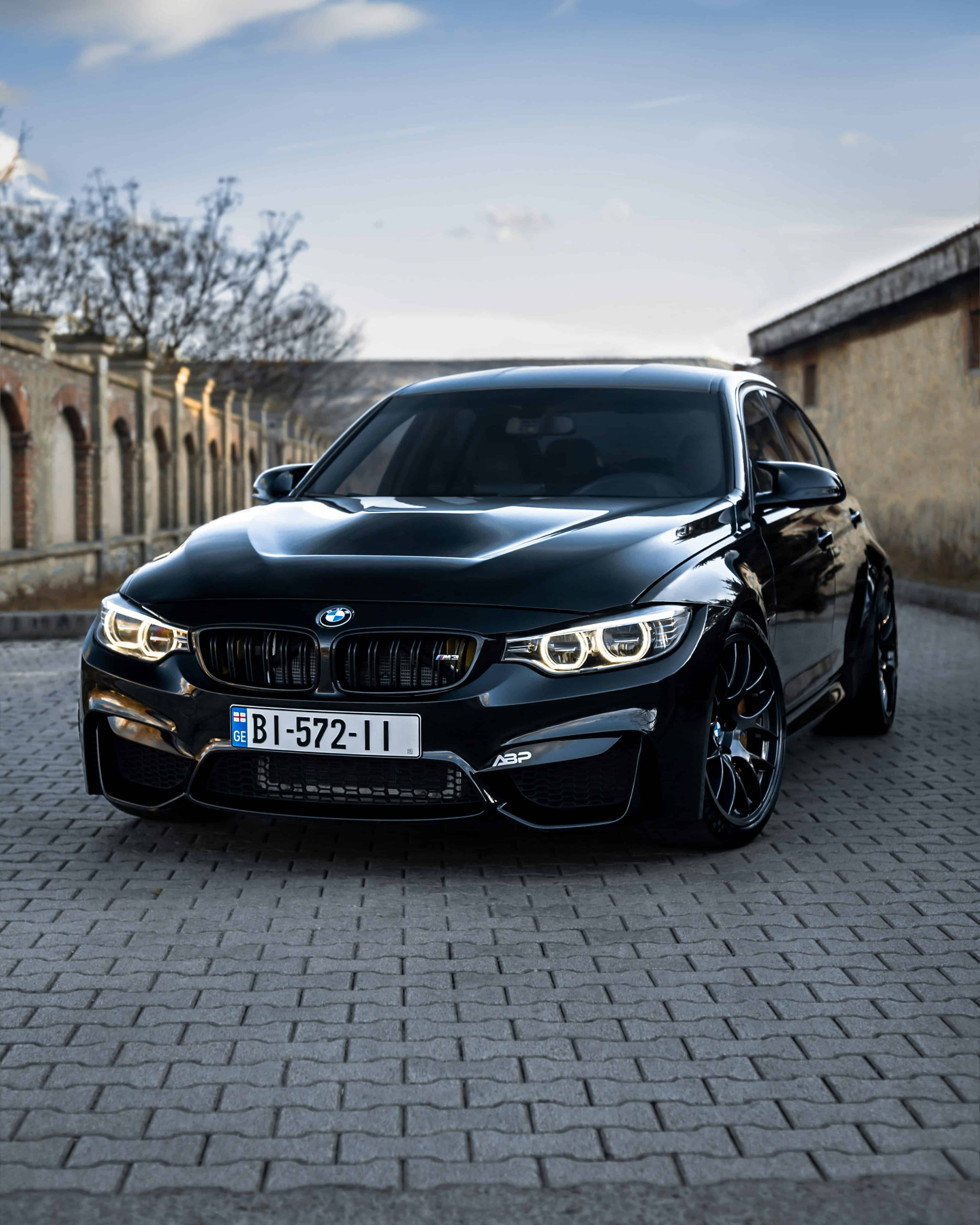 BMW G80 M3 xDrive launching on Gauteng drag strip – real-world speed in SA